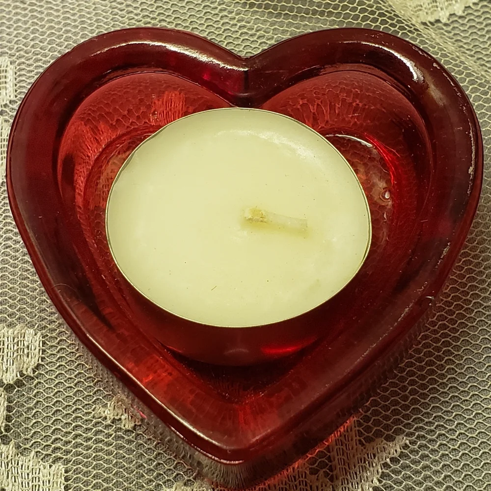 1 Vtg Red Heart Tea Light Candle Holder Palm Wax Valentine's Day Love